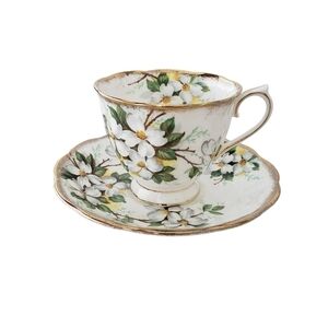 Vintage Royal Albert White Dogwood Bone China Floral Teacup & Saucer Set